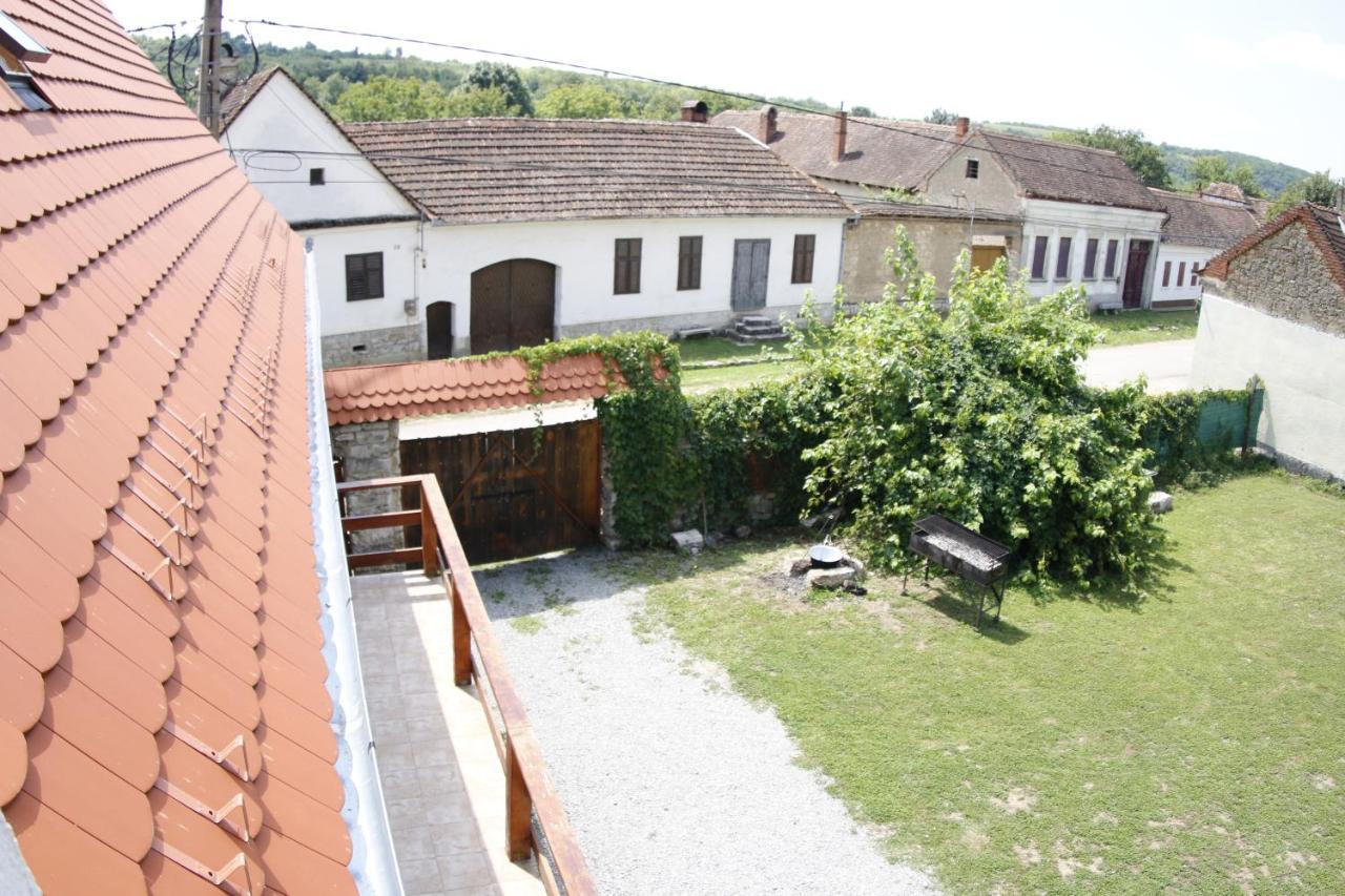 Villa Nerahouse Ilidia Exterior foto
